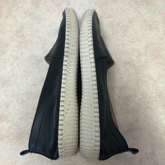 Black Leather Slip On Shoe Size 37(6.5 US) - Picture 6 of 10